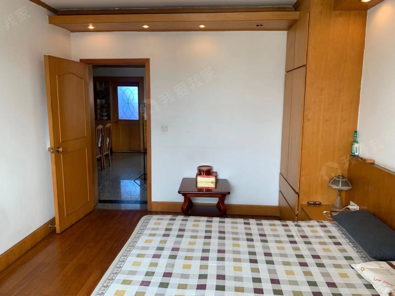 和燕路461号 晓师 附小 出门公交站**站燕子矶 吉祥庵二手房