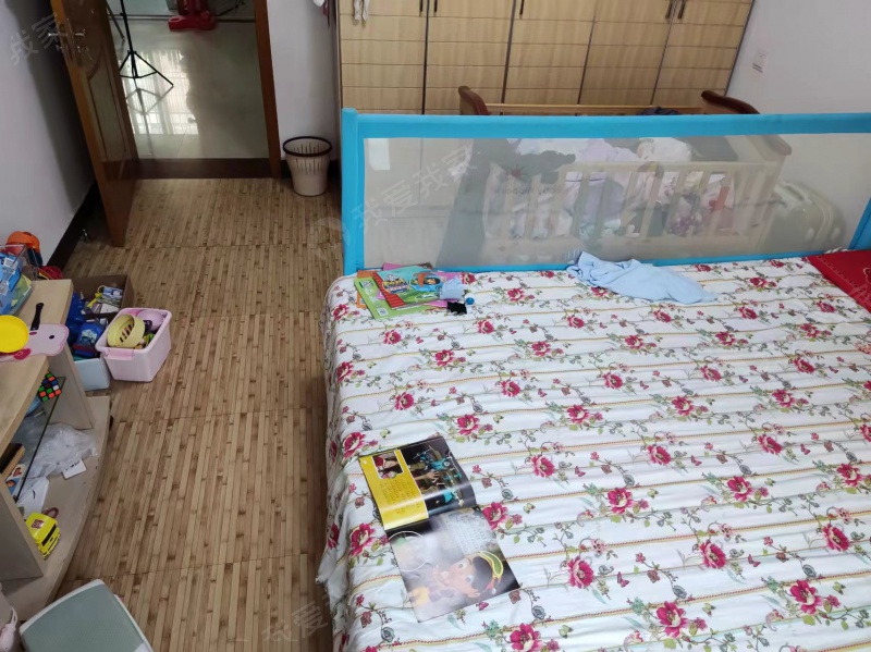 玖珑湖南商品房小区两房精装满两年总价低二手房