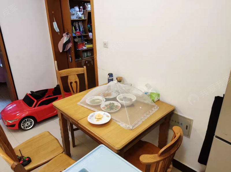 玖珑湖南商品房小区两房精装满两年总价低二手房
