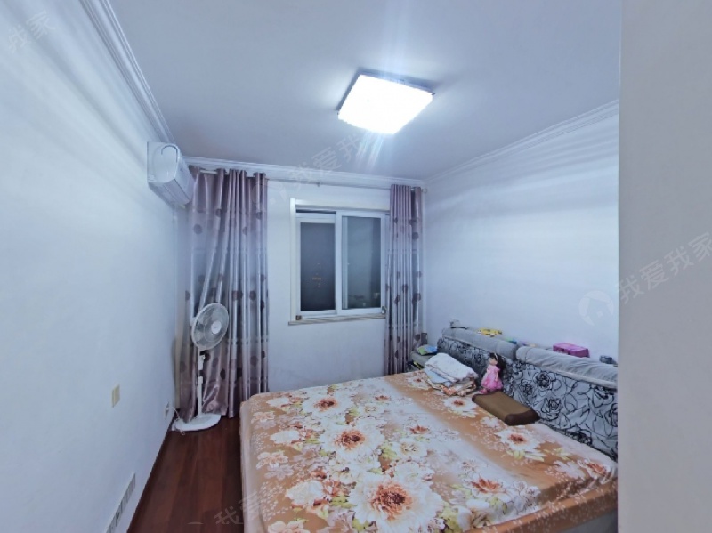 大三房 自住目前 随时可看房业主换房价格可以谈二手房