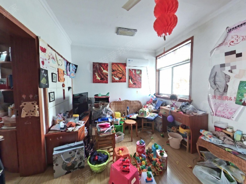 江宁万达，南京江宁医院住宅区，居家两室，家电齐全。