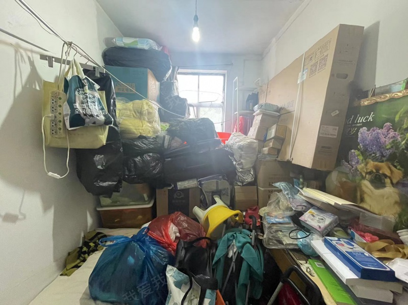 中华门 雨花一村 中间楼层 全明南北2房 纯毛坯 价格好谈二手房