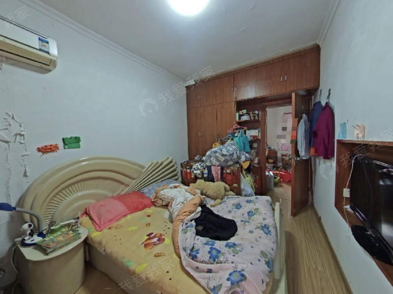 江宁万达，南京江宁医院住宅区，居家两室，家电齐全。二手房