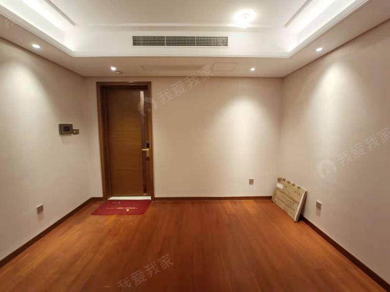 江心洲仁恒绿洲新岛仁恒物业精装3房，通透1楼带院子随时看诚售二手房