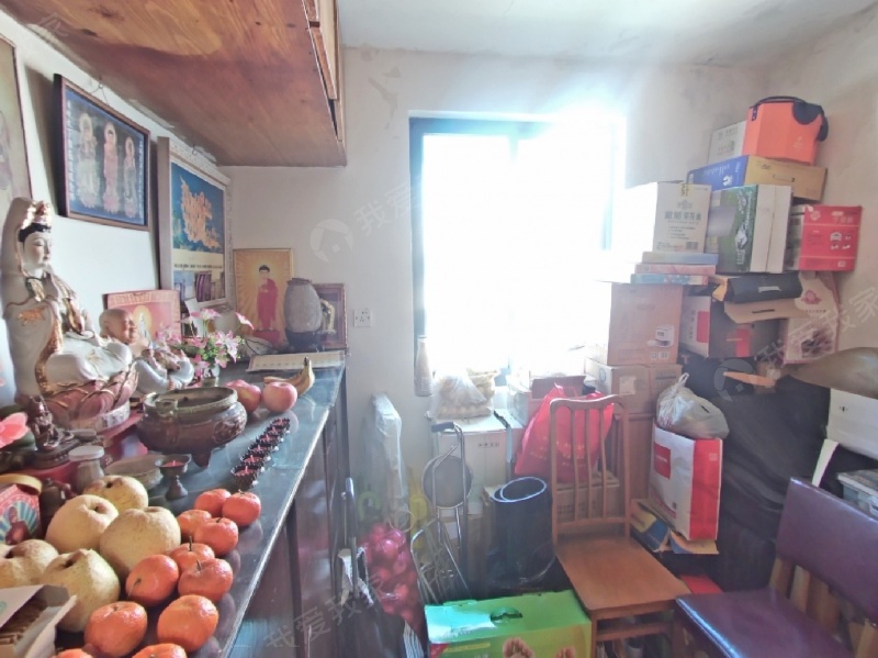 服务费打折新出精装修三房 拎包入住 设施齐全 采光充足 诚售二手房
