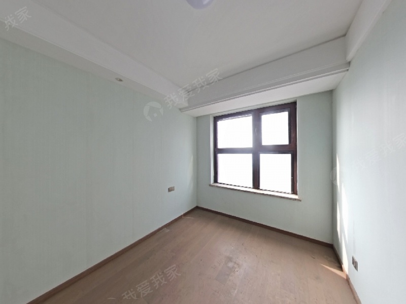 河西南 鲁能公馆（秦新名邸）精装自住三室二厅 双南外二手房
