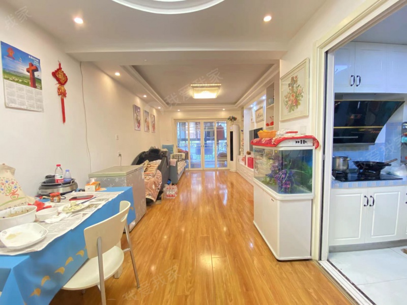天润城 · 威尼斯水城十八街区 · 2室 · 2厅二手房