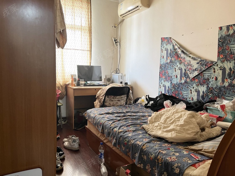 凤栖苑二室一厅小区中间位置不临街，楼层好采光佳二手房