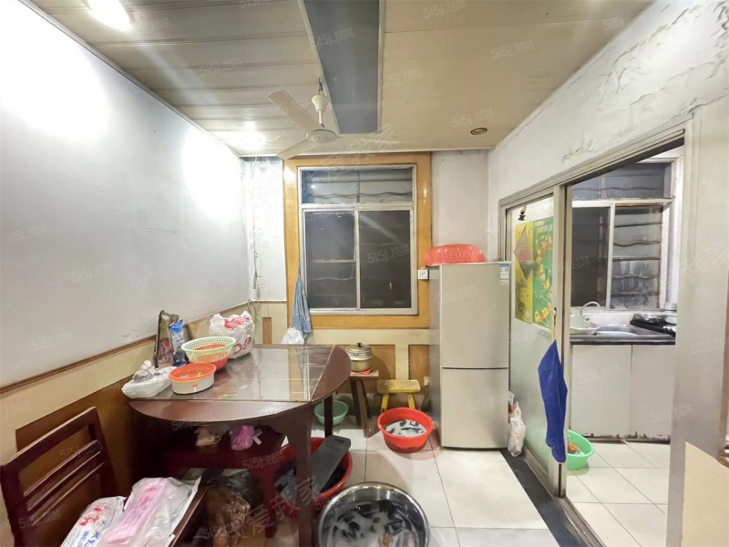 南湖 长虹路 碧虹苑三室一厅 双南一北 户型好 彩光无遮挡二手房