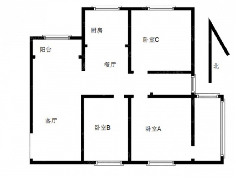 蓝天公寓精装三室一厅二手房