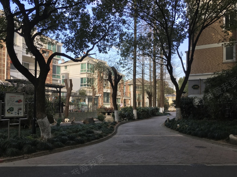 上海我爱我家东苑半岛花园第3张图
