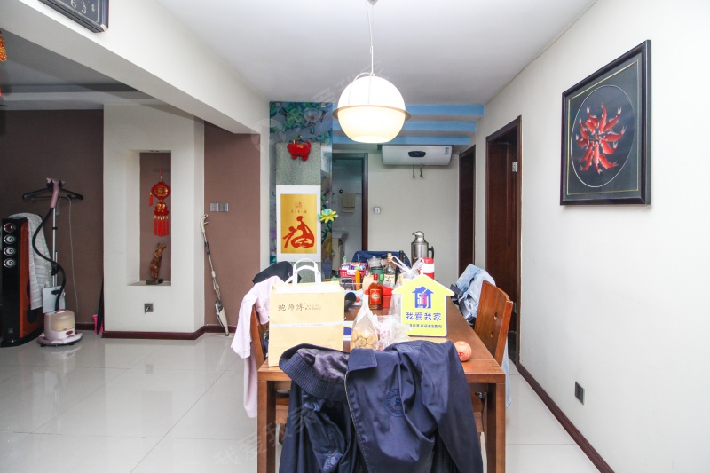 《万德庄大街》红磡花园，私产，可贷款，小区内好停车二手房