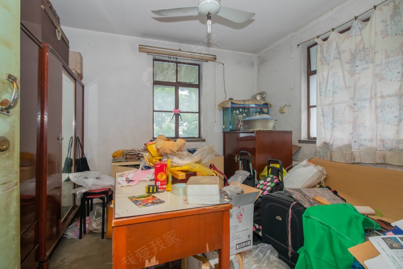 上海我爱我家泰山新村,新上房源,业主诚心出售,采光无遮挡,南北边套全