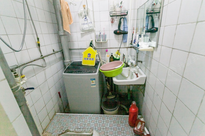 龙堡街棉麻厂宿舍 · 2室 · 1厅二手房