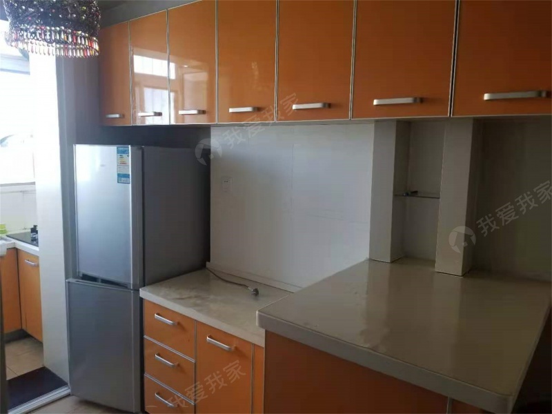 来福北里二室一厅.好房出售，近水上公园，临天塔，出行双地铁，二手房