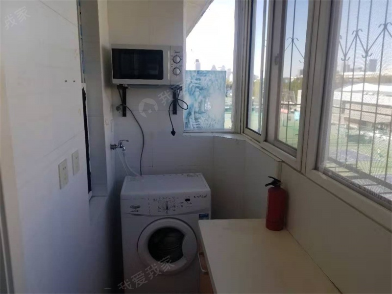 来福北里二室一厅.好房出售，近水上公园，临天塔，出行双地铁，二手房