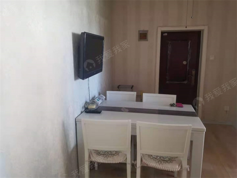 来福北里二室一厅.好房出售，近水上公园，临天塔，出行双地铁，二手房