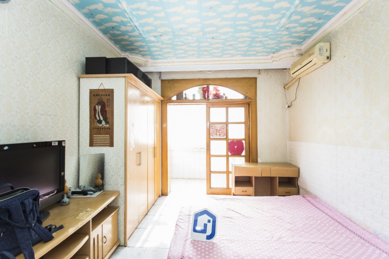 泗阳里 一室一厅 独立厨房，卫生间，采光好无遮挡