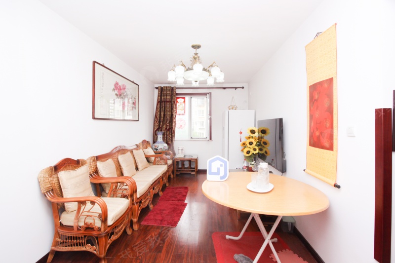 东惠家园 精装两室，私产可贷款，业主诚意出售